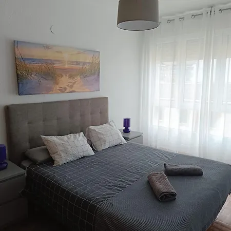 En El Centro De Menendez Pelayo 17 Apartment Laredo
